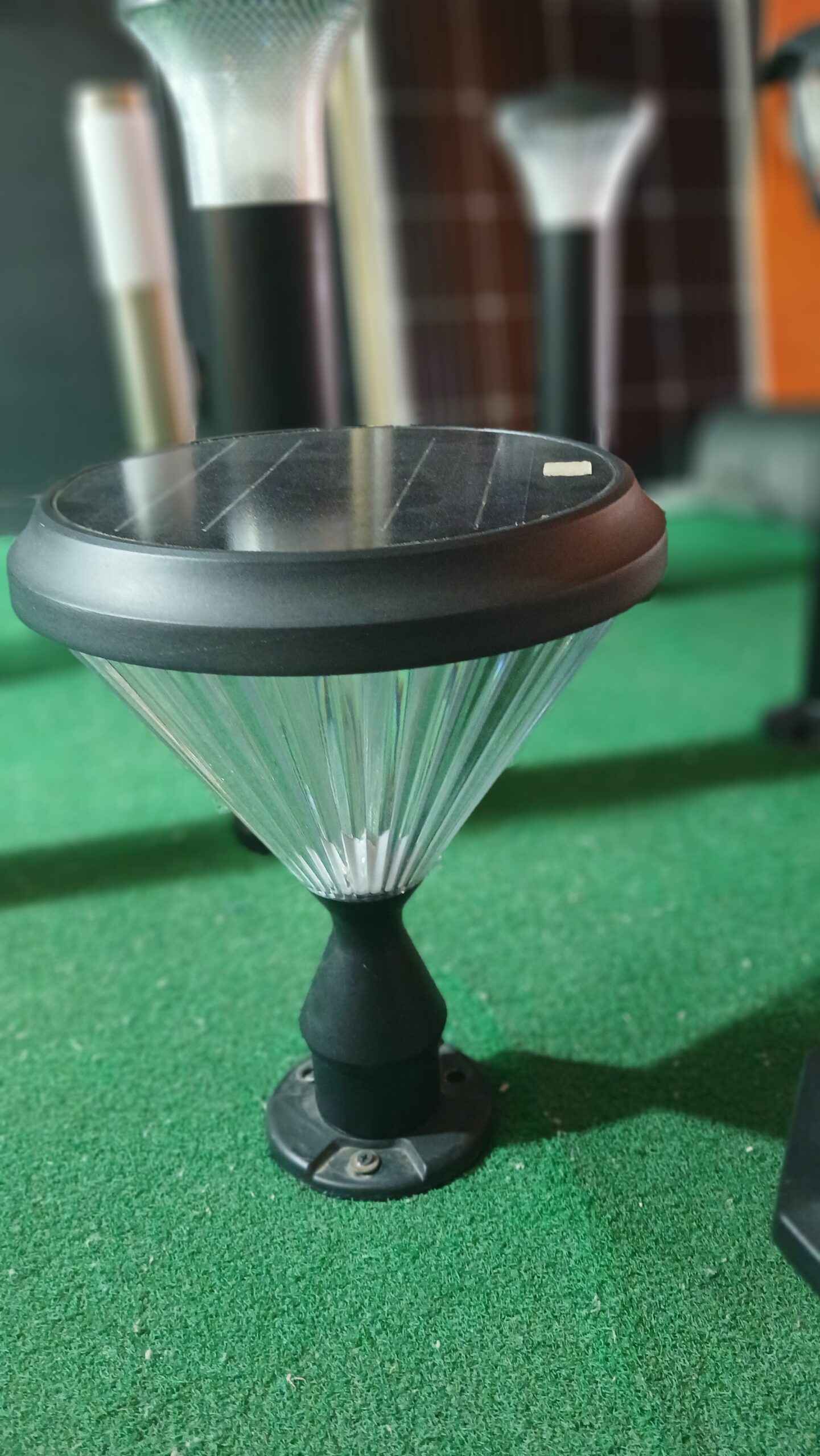 SOLAR GATE LIGHT