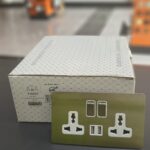 Mg VIP Twin Socket Multifuction with USB silver