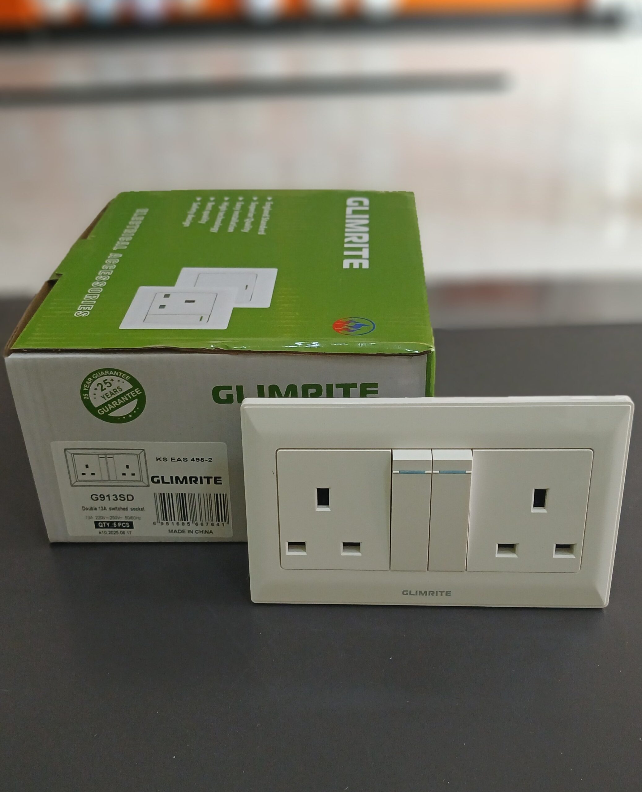 Glimrite Twin Socket